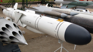 Hiába fenyegetőzik Amerika, orosz rakétarendszert vesz India