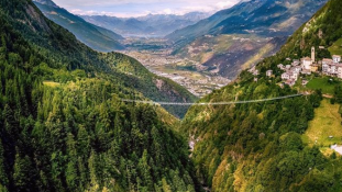 Olaszországban avatták fel Európa leghosszabb függőhídját