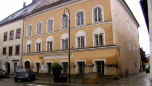 Másfél millió eurót követel az előző tulajdonos Hitler szülőházáért