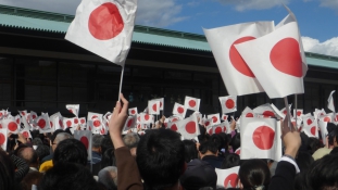 A japán miniszterelnök olyan országot akar, amely vonzza a fiatal tehetségeket