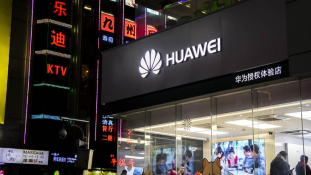 Dilemmák a Huawei körül Közép-Európában