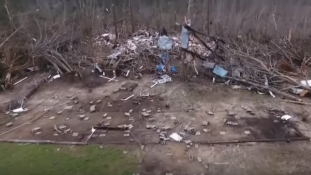 Ez maradt az alabamai Beauregardból a tornádó pusztítása után – videó