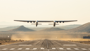 Felszállt a világ legnagyobb repülőgépe – videó