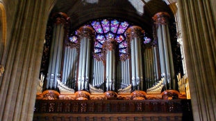 Csodák csodájára a Notre-Dame nagy orgonája megmenekült