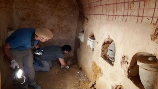 Tökéletes állapotú római sírt talált a háza alatt egy spanyol család