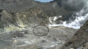 Turistákkal végzett egy vulkánkitörés Új-Zélandon